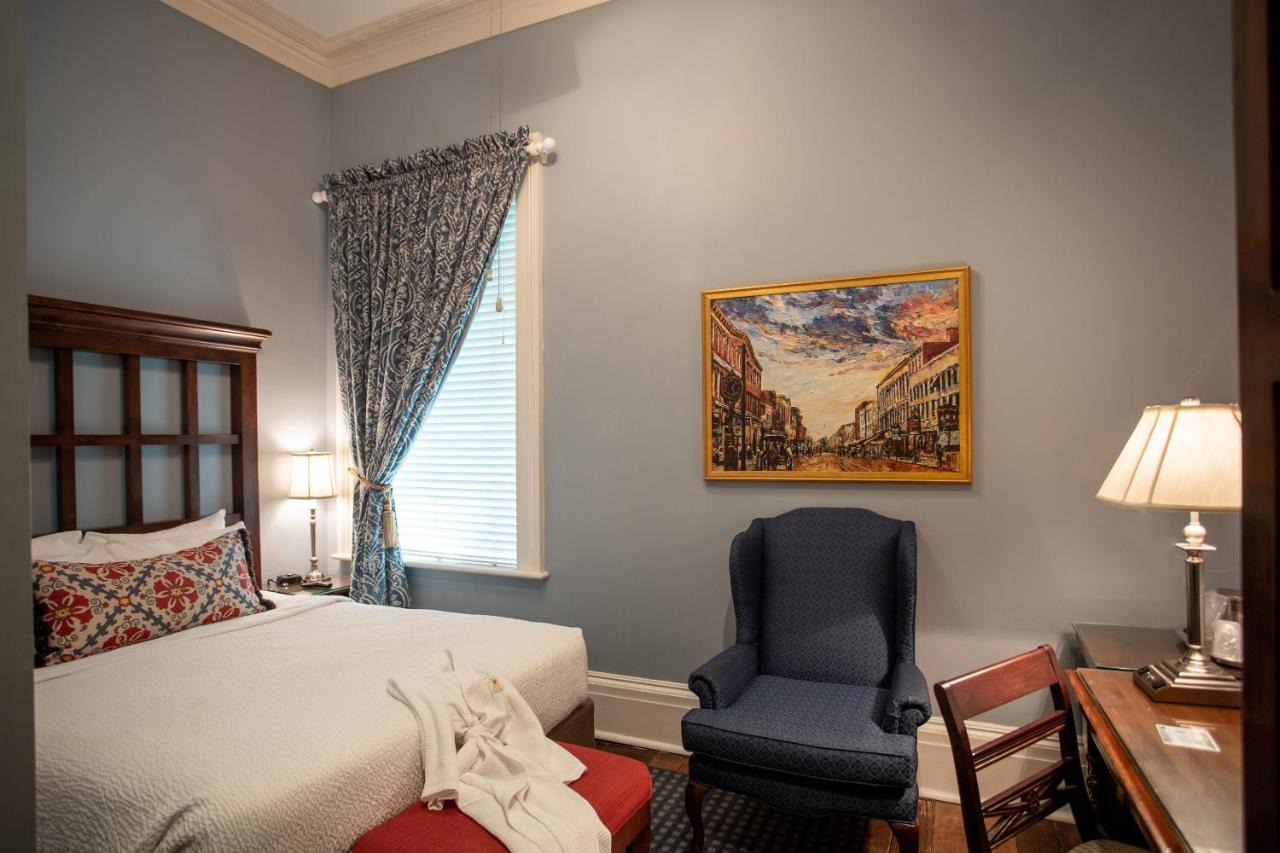 The Marshall House, Historic Inns Of Savannah Collection Eksteriør bilde
